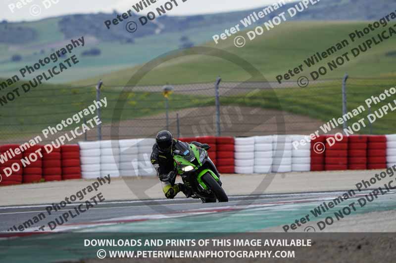 cadwell no limits trackday;cadwell park;cadwell park photographs;cadwell trackday photographs;enduro digital images;event digital images;eventdigitalimages;navarra;no limits trackdays;peter wileman photography;racing digital images;trackday digital images;trackday photos